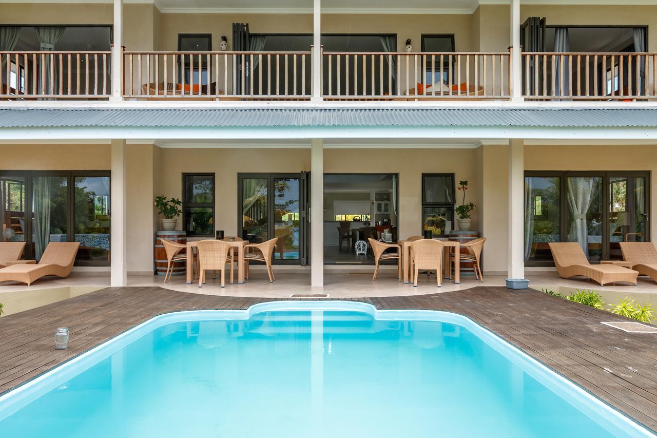 Surf Tropical Villa Seascape Cerf Island Exterior foto