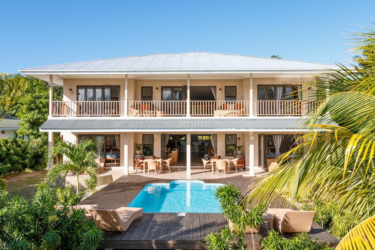 Surf Tropical Villa Seascape Cerf Island Exterior foto